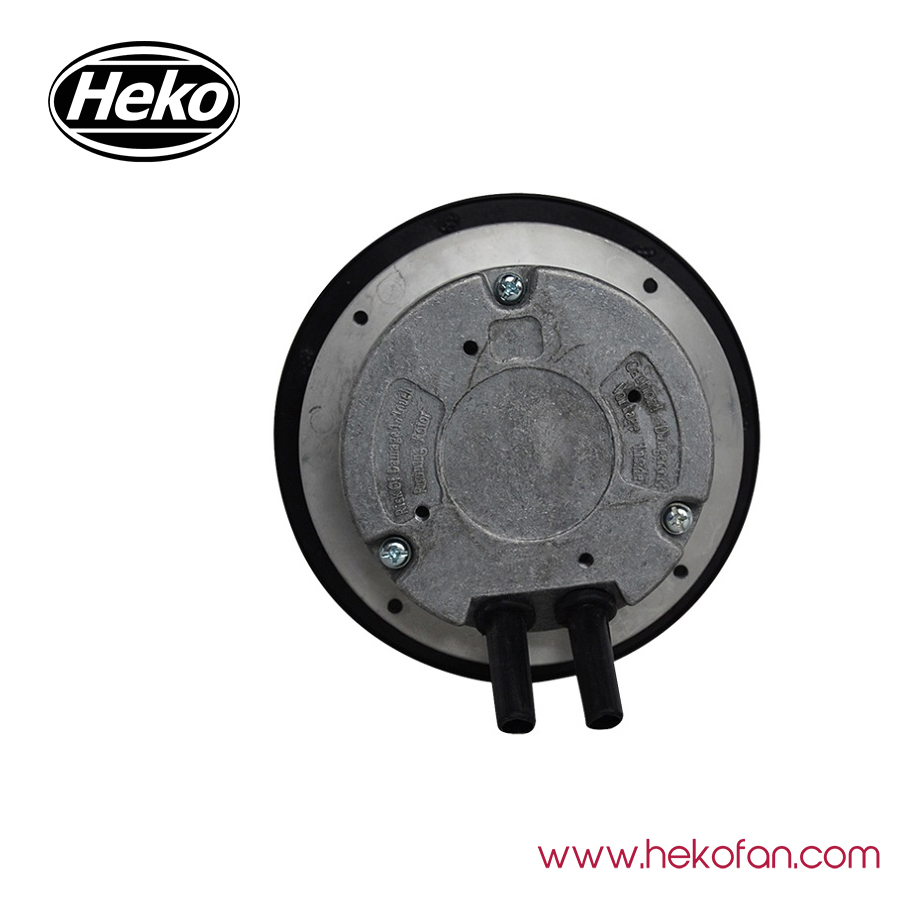 Ventilateur centrifuge incurvé HEKO EC133mm 230VAC Backword